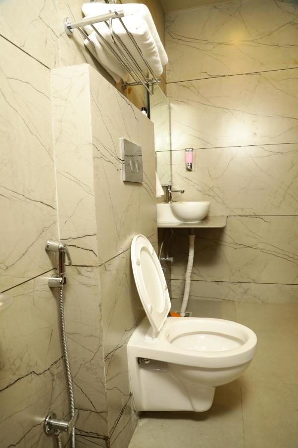 مبيت وإفطار شيملا Dee Ess Residency المظهر الخارجي الصورة